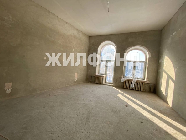 
   Продам 3-комнатную, 117.6 м², 1-е Мочищенское ш, 150

. Фото 3.