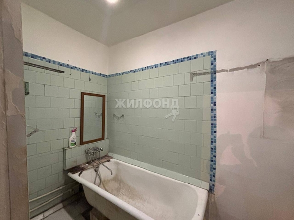 
   Продам 4-комнатную, 86 м², Пархоменко ул, 8

. Фото 5.