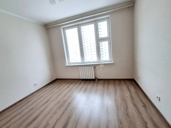 
   Продам 2-комнатную, 56 м², Горский мкр, 86

. Фото 7.