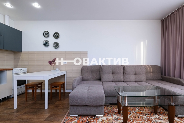 
   Продам 2-комнатную, 58.8 м², Дмитрия Шмонина ул, 1

. Фото 12.