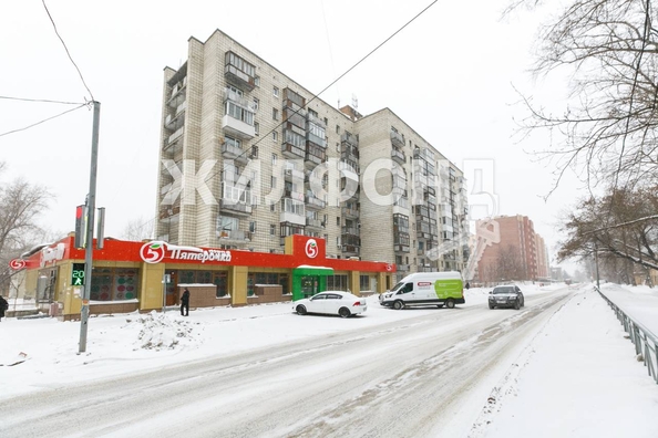 
   Продам 1-комнатную, 29.2 м², Серафимовича ул, 14

. Фото 3.