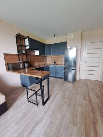 
   Продам 2-комнатную, 50.3 м², Титова ул, 255/2

. Фото 1.