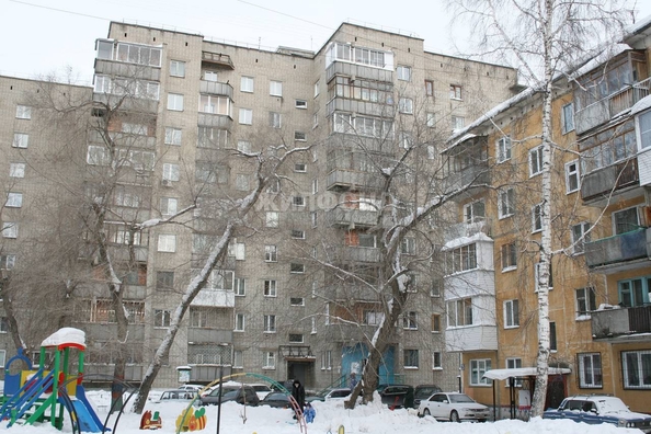 
   Продам 3-комнатную, 59 м², Лескова ул, 252/1

. Фото 24.