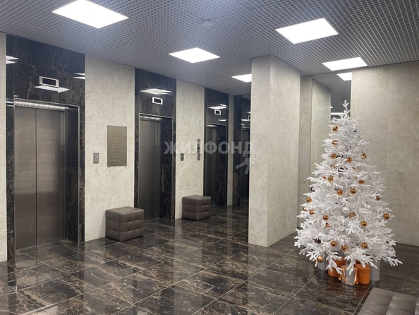 
   Продам 3-комнатную, 77.7 м², Шевченко ул, 19/1

. Фото 3.