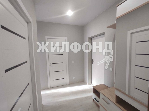 
   Продам 2-комнатную, 43 м², Октябрьская ул, 3

. Фото 6.