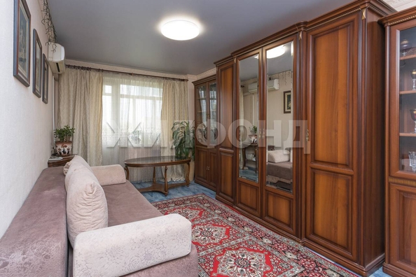 
   Продам 2-комнатную, 43.3 м², Переездная ул, 64

. Фото 5.