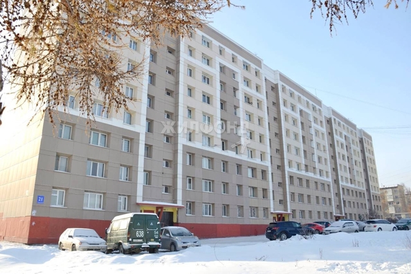 
   Продам 2-комнатную, 52.3 м², Комсомольская ул, 21

. Фото 2.