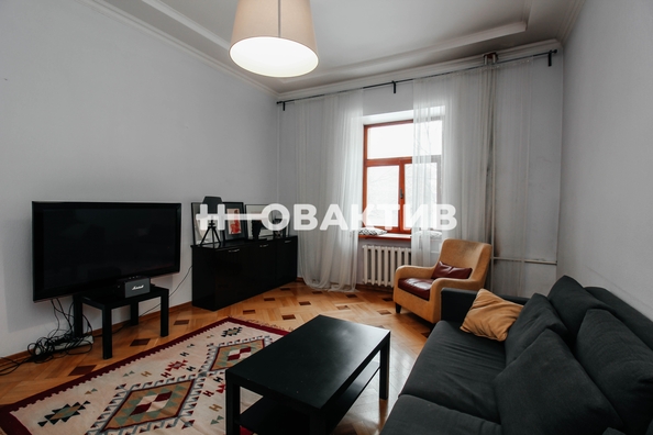 
   Продам 3-комнатную, 84.7 м², Потанинская ул, 4

. Фото 2.