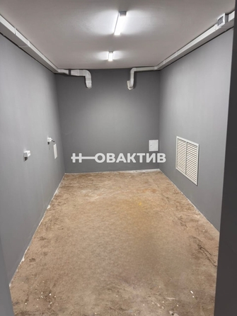 
   Сдам офис, 10 м², Ленина ул, 122

. Фото 2.