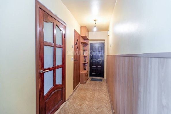 
   Продам 3-комнатную, 66.9 м², Петровского ул, 7

. Фото 18.