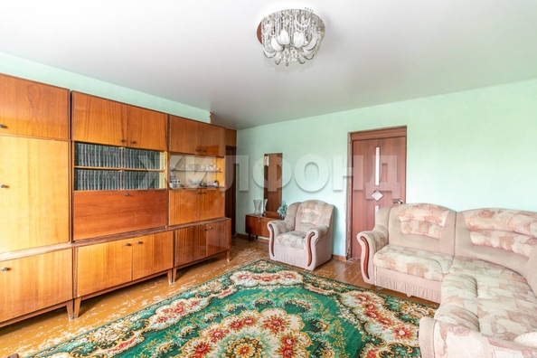 
  Продается 3-комн. квартира, 66.9 м², Петровского ул, д. 7
. Фото 8.