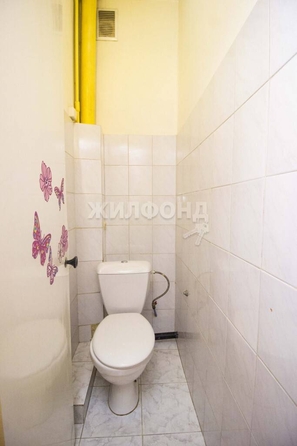 
   Продам 3-комнатную, 58 м², Золотодолинская ул, 31

. Фото 15.