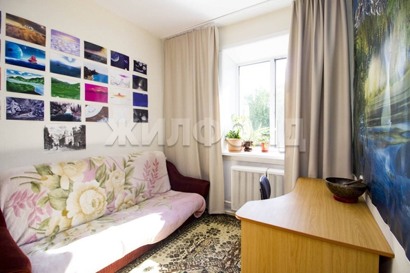 
  Продается 3-комн. квартира, 58 м², Золотодолинская ул, д. 31
. Фото 2.