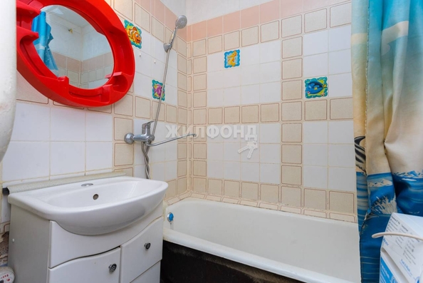 
   Продам 3-комнатную, 76.8 м², В. Высоцкого ул, 11

. Фото 12.