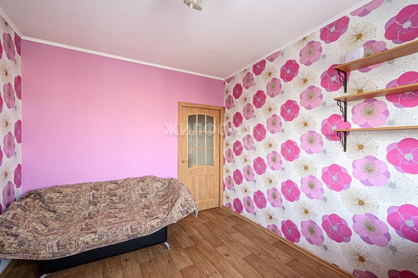 
   Продам 3-комнатную, 62.8 м², Красных Зорь ул, 3/2

. Фото 9.