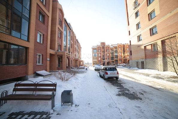 
   Продам 4-комнатную, 103.1 м², Гэсстроевская ул, 2/4

. Фото 48.