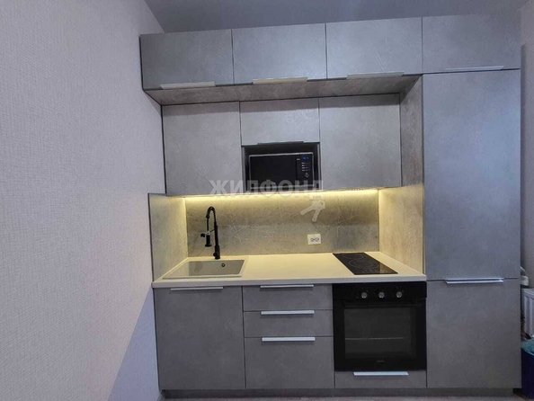 
   Продам 1-комнатную, 32.9 м², Бородина ул, 56

. Фото 5.