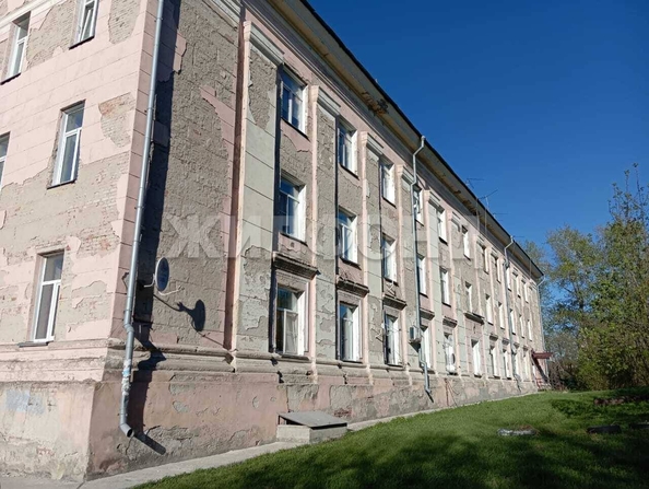 
  Продается 1-комн. квартира, 33.3 м², Героев Революции ул, д. 100
. Фото 6.