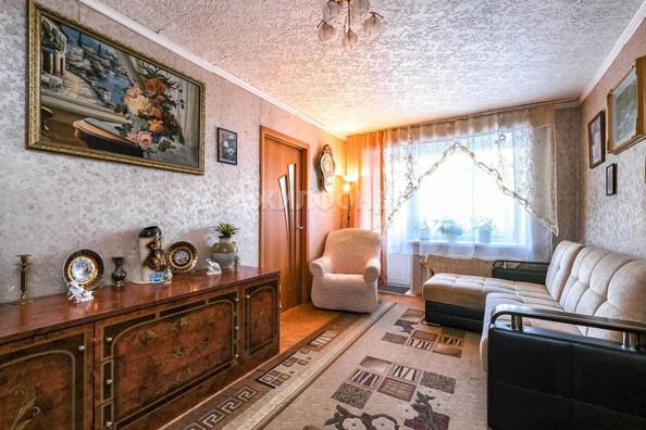 
   Продам 2-комнатную, 42.8 м², Пермитина ул, 4

. Фото 4.