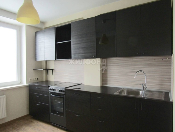 
   Продам 2-комнатную, 68.5 м², Сибиряков-Гвардейцев ул, 44/7

. Фото 8.