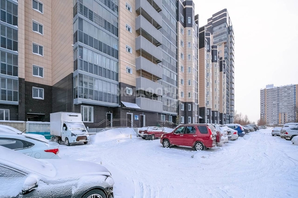 
   Продам 2-комнатную, 68.5 м², Сибиряков-Гвардейцев ул, 44/7

. Фото 22.