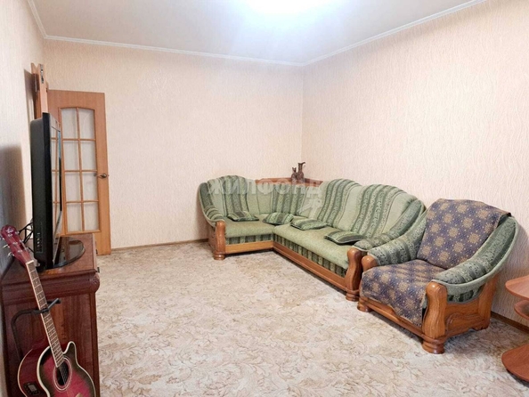 
   Продам 2-комнатную, 59 м², Есенина ул, 31/1

. Фото 11.