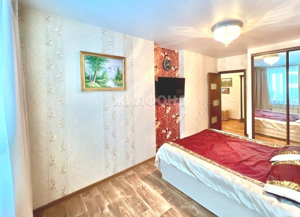 
   Продам 2-комнатную, 59 м², Семьи Шамшиных ул, 90/5

. Фото 7.