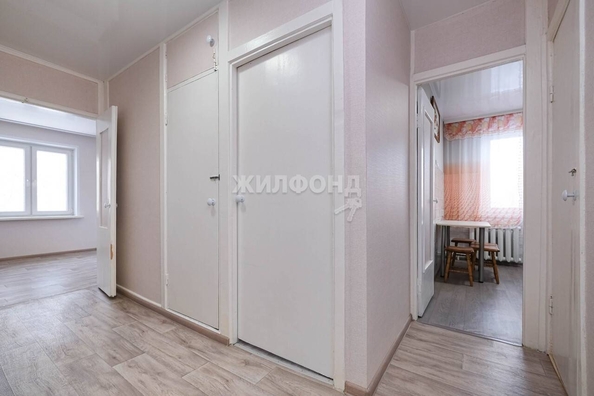 
   Продам 2-комнатную, 46.9 м², Зорге ул, 193/1

. Фото 8.