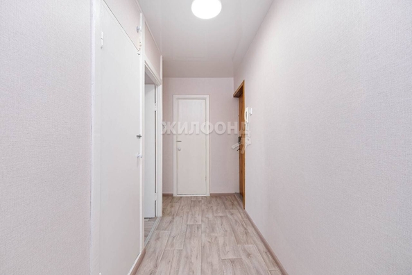 
   Продам 2-комнатную, 46.9 м², Зорге ул, 193/1

. Фото 20.