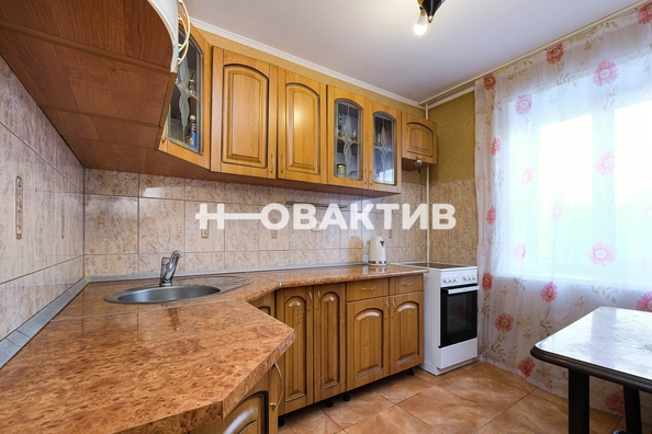 
   Продам 2-комнатную, 46 м², Гаранина ул, 21

. Фото 10.