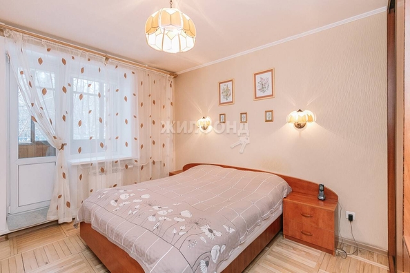 
   Продам 3-комнатную, 86 м², Краснообск, 42

. Фото 13.