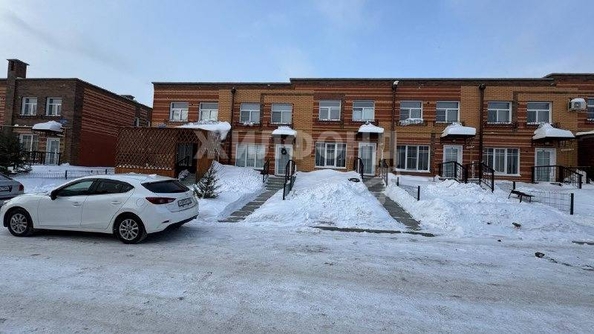 
   Продам 3-комнатную, 60 м², 3-й квартал (Березки-2), 59

. Фото 2.