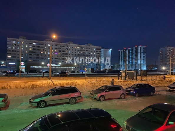 
   Продам 3-комнатную, 91.6 м², Титова ул, 253/3

. Фото 24.