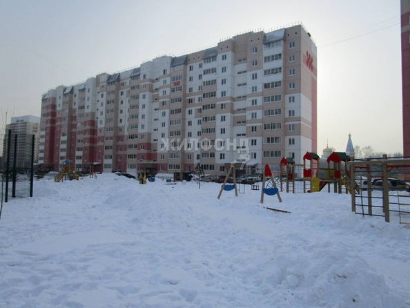 
   Продам комнату, 18.8 м², 2-й (4 мкр.) кв-л, 204

. Фото 1.