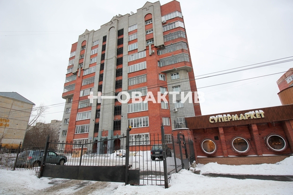 
   Продам 4-комнатную, 133 м², Народная ул, 26/1

. Фото 25.