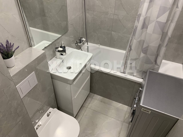 
  Продается 2-комн. квартира, 62 м², ЖК На Снежиной
. Фото 7.