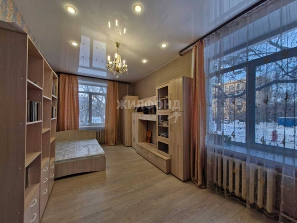 
   Продам 3-комнатную, 76.8 м², 2-й Краснодонский пер, 7/1

. Фото 1.