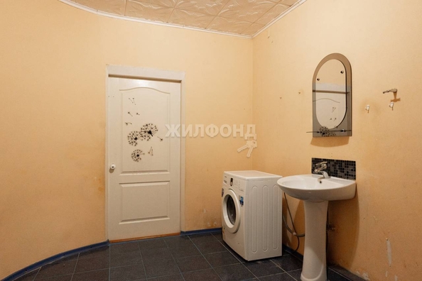 
   Продам 3-комнатную, 116.8 м², Нарымская ул, 20

. Фото 19.