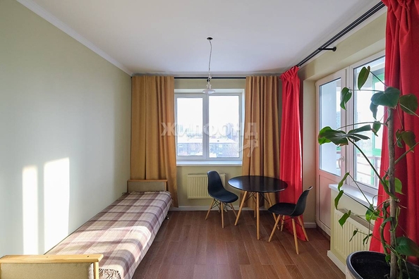 
   Продам 2-комнатную, 82.8 м², Добролюбова ул, 18/1

. Фото 5.