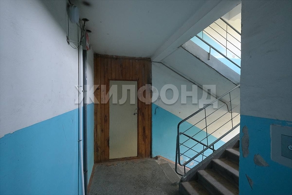 
   Продам 3-комнатную, 62.6 м², Троллейная ул, 18

. Фото 30.