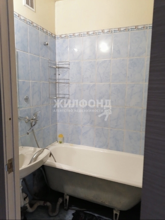 
  Сдам в аренду 1-комнатную квартиру, 53 м², Новосибирск

. Фото 4.