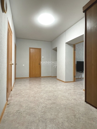 
  Сдам в аренду 3-комнатную квартиру, 126 м², Новосибирск

. Фото 7.