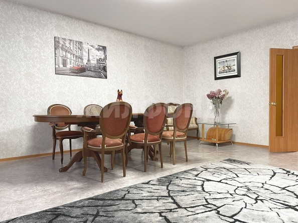 
  Сдается 3-комн. квартира, 126 м², Советская ул, д. 19
. Фото 3.