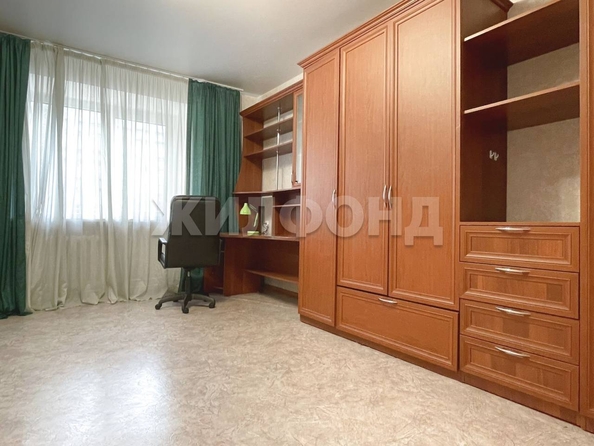 
  Сдается 3-комн. квартира 126 м². Фото 13.