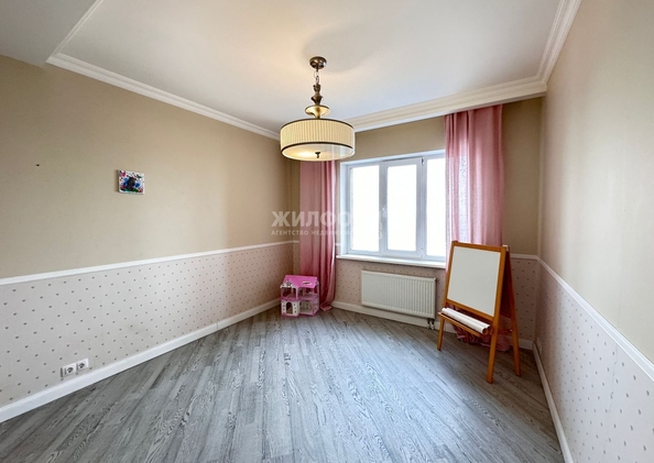 
  Сдам в аренду 3-комнатную квартиру, 85 м², Новосибирск

. Фото 7.