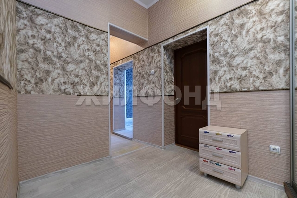 
   Продам 2-комнатную, 52 м², Каменская ул, 3

. Фото 9.