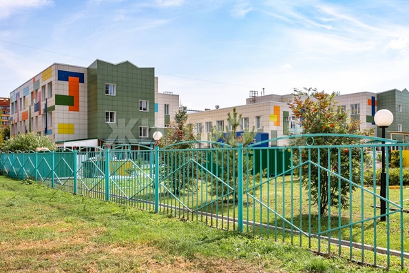 
  Продается 3-комн. квартира, 56.3 м², Жуковского ул, д. 117
. Фото 10.