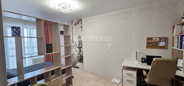 
   Продам 1-комнатную, 40 м², Александра Чистякова ул, 2

. Фото 10.