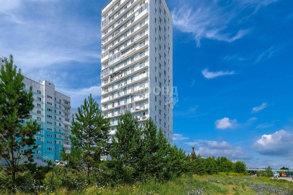 
   Продам 1-комнатную, 40 м², Александра Чистякова ул, 2

. Фото 20.