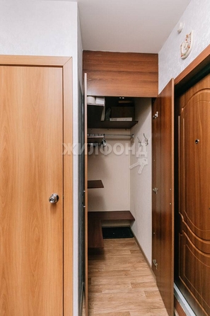 
   Продам 1-комнатную, 37.4 м², Петухова ул, 99/2

. Фото 19.